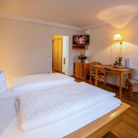 Lindenhof Hetzenbach Hotel Zell Bagian luar foto