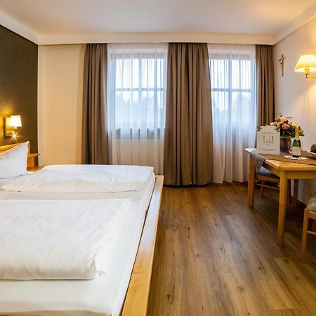Lindenhof Hetzenbach Hotel Zell Bagian luar foto