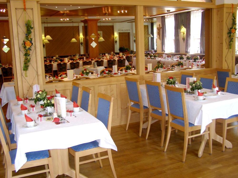 Lindenhof Hetzenbach Hotel Zell Bagian luar foto